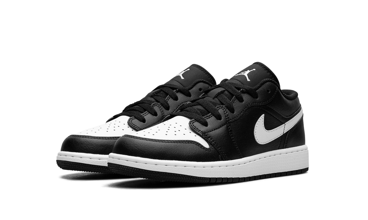 Jordan 1 Low GS Black Summit White 553560 043