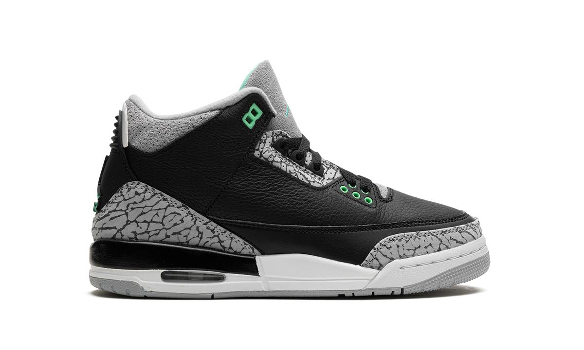 Air Jordan 3 GS Green Glow DM0967 031