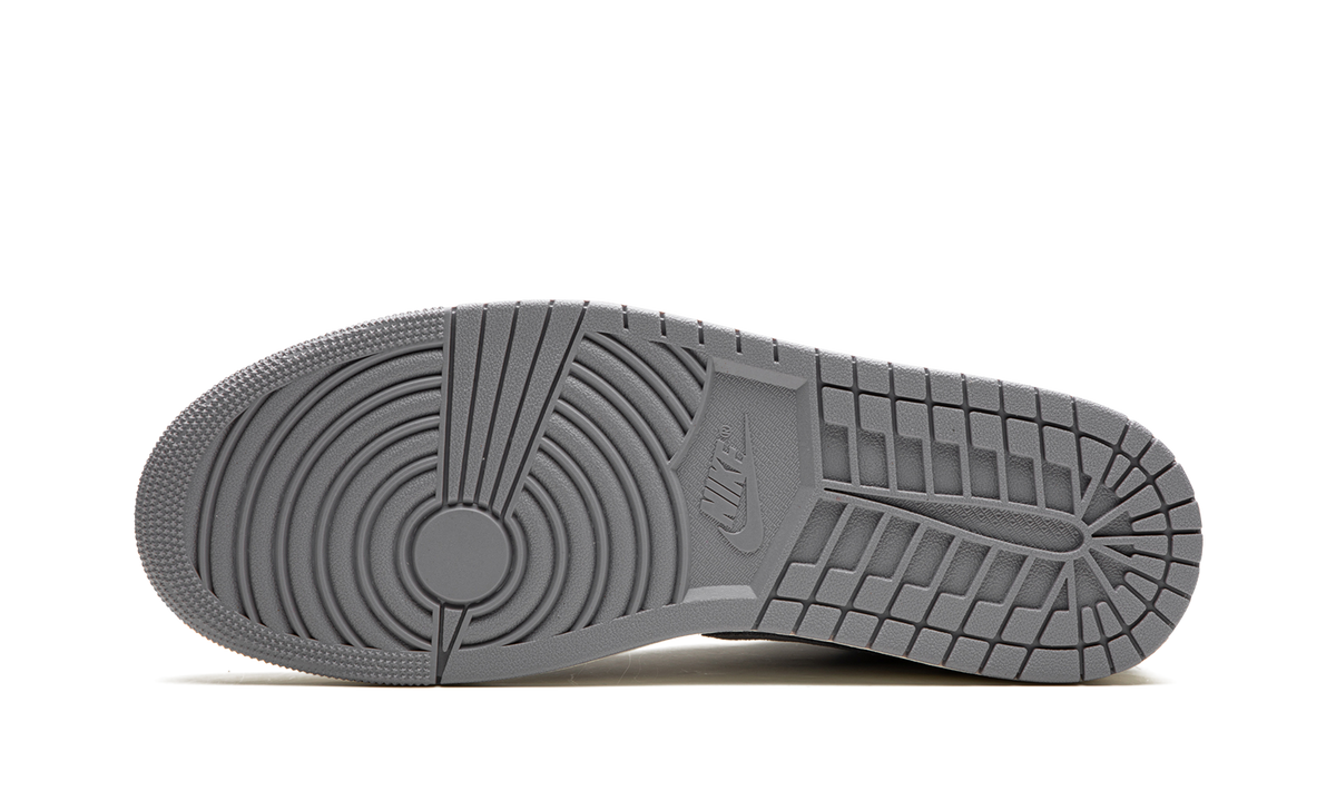 Air Jordan 1 Low SE Craft Cement Grey DZ4135 002
