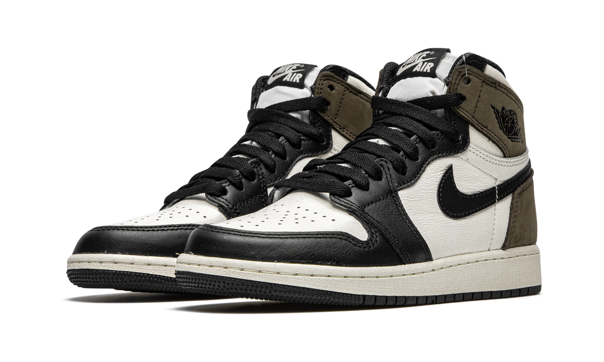 Air Jordan 1 Retro High OG GS Dark Mocha 575441 105