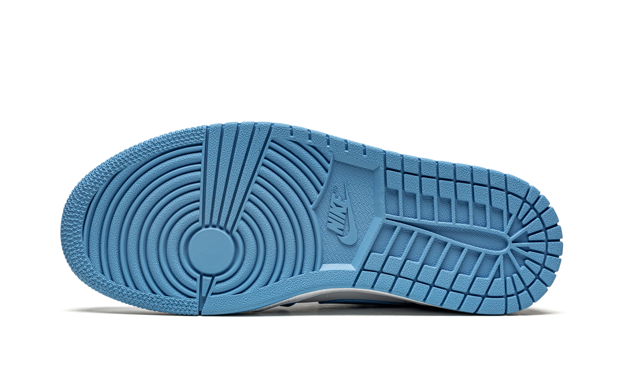 Air Jordan 1 Low WMNS UNC AO9944 441