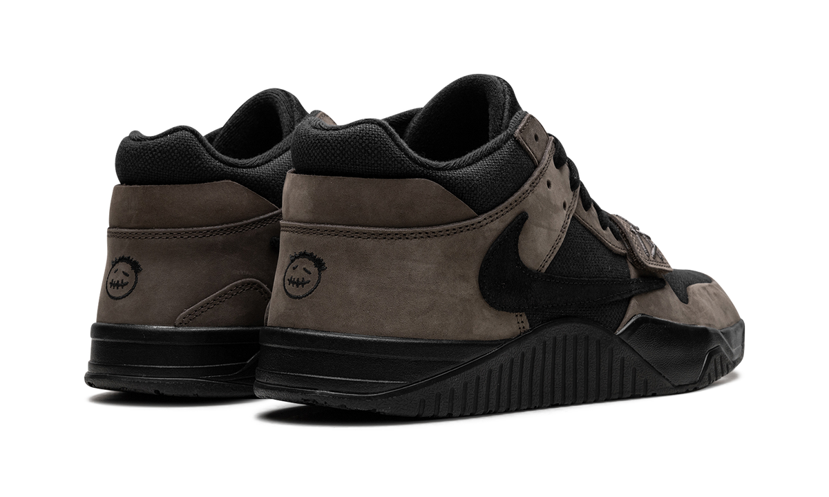 Jumpman Jack TR Travis Scott - Dark Mocha FZ8117 204